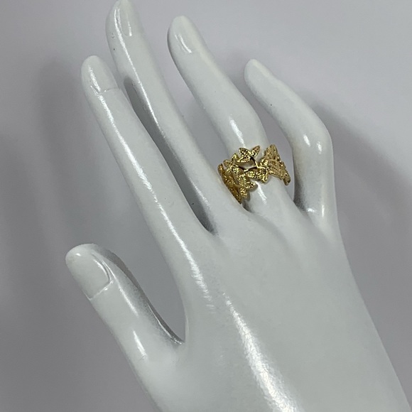 🔥Free🔥Adjustable Gold Flower Ring - Picture 2 of 3